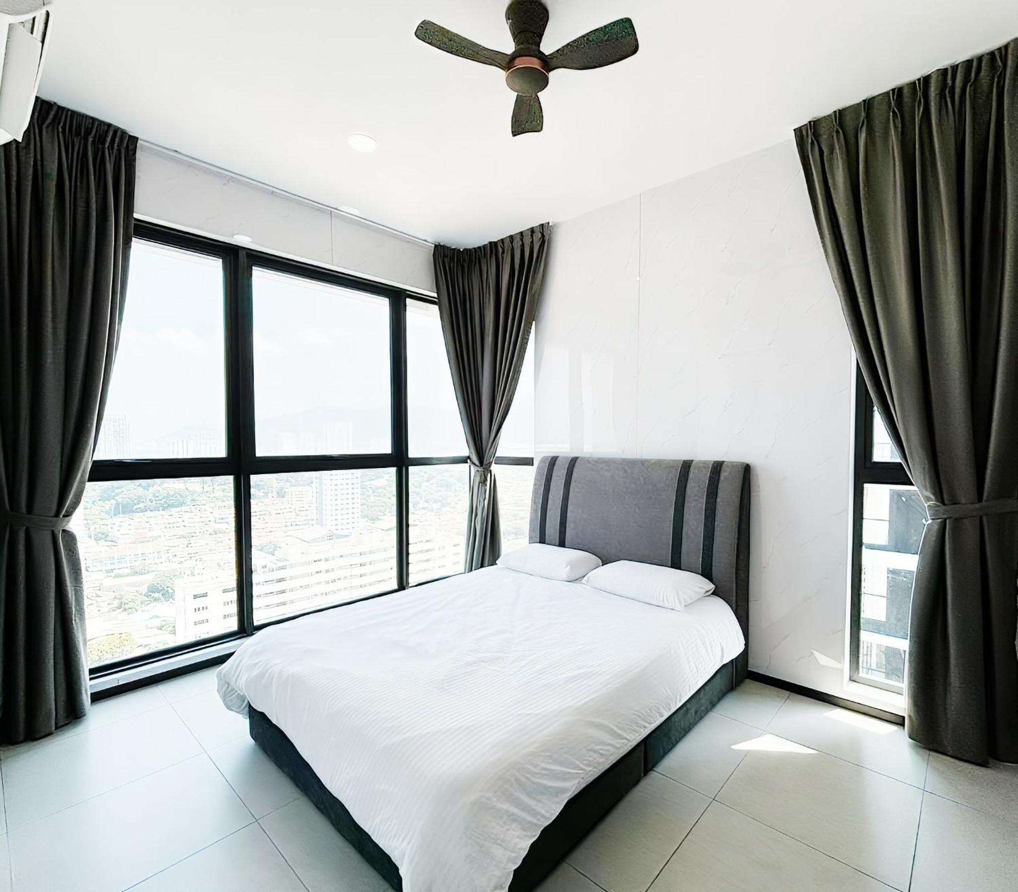 Urban Suites Two Or Three Bedroom Georgetown By Anc Jelutong Extérieur photo